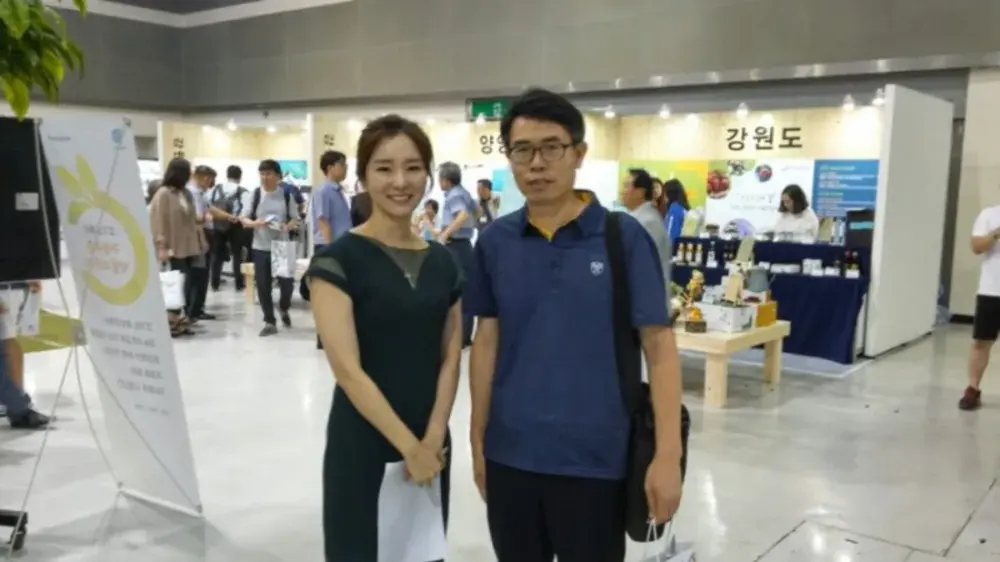 조수빈 전 KBS 아나운서와 함께...아버지가 농협동인