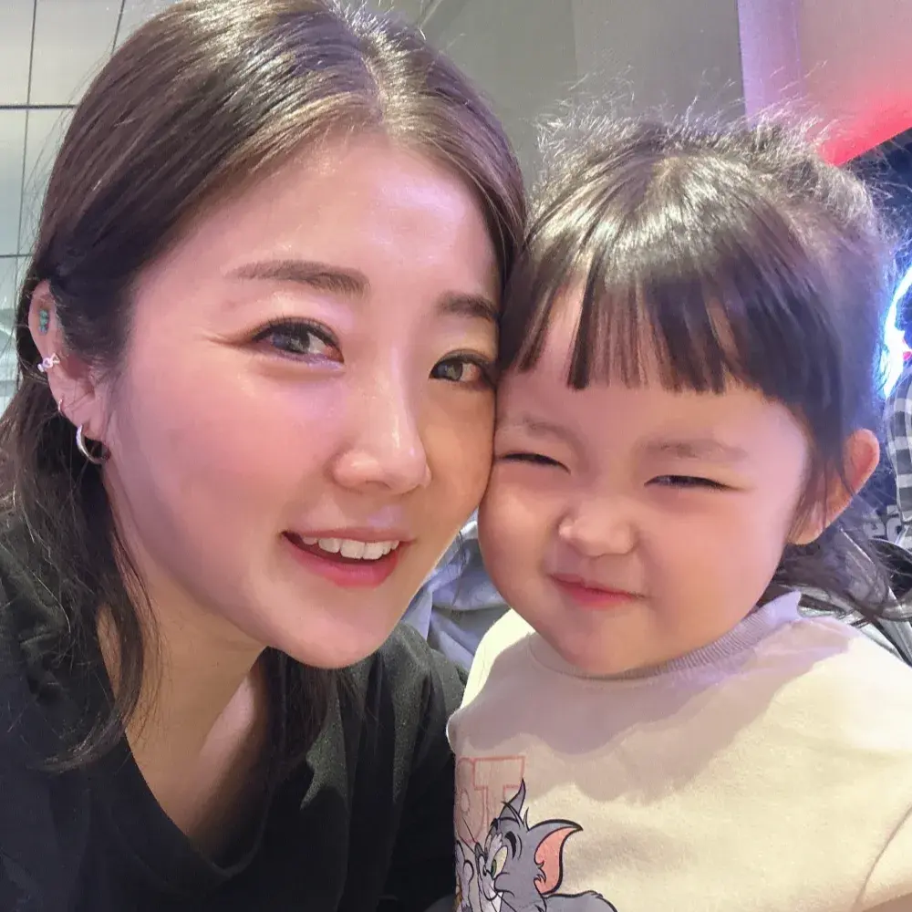 유튜브 서브채널 ‘다정모녀’