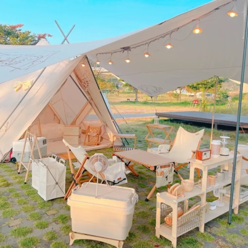 Fairy tale cafe mood