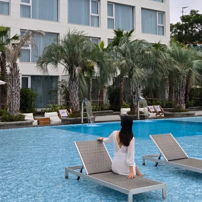 애니의 핫플 투어 ㅣ 블로그