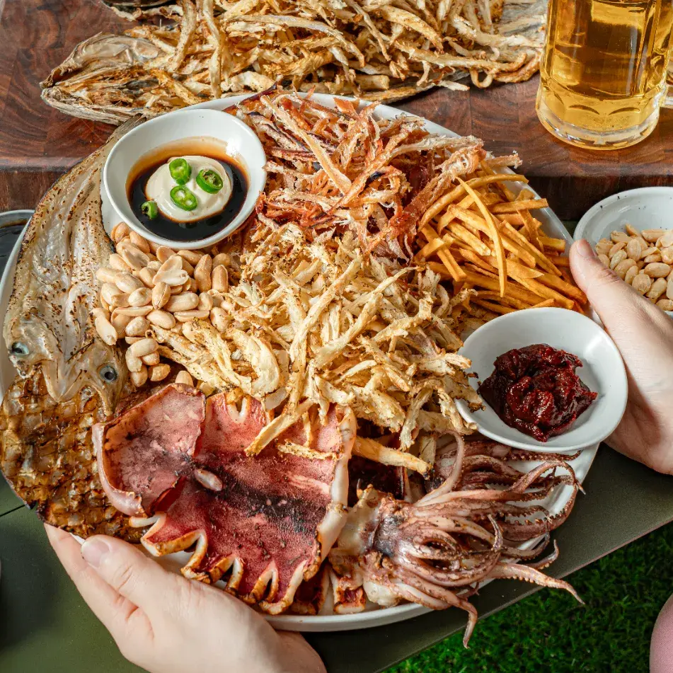 2차 안주 가볍게 맥주 한잔에 프리미엄 7가지 모듬 마른안주 밀키트