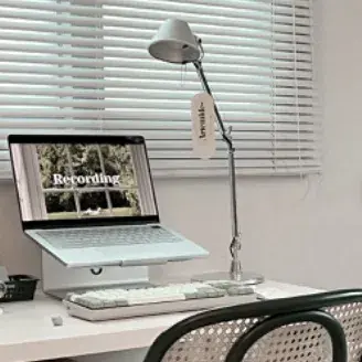 아르떼미데 톨로메오 마이크로 테이블 램프