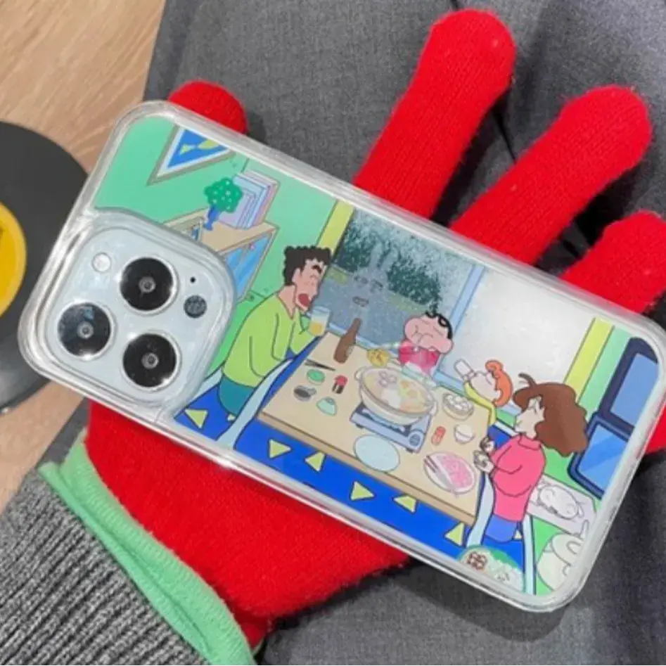 눈 내리는 짱구 케이스! 너무 귀여움