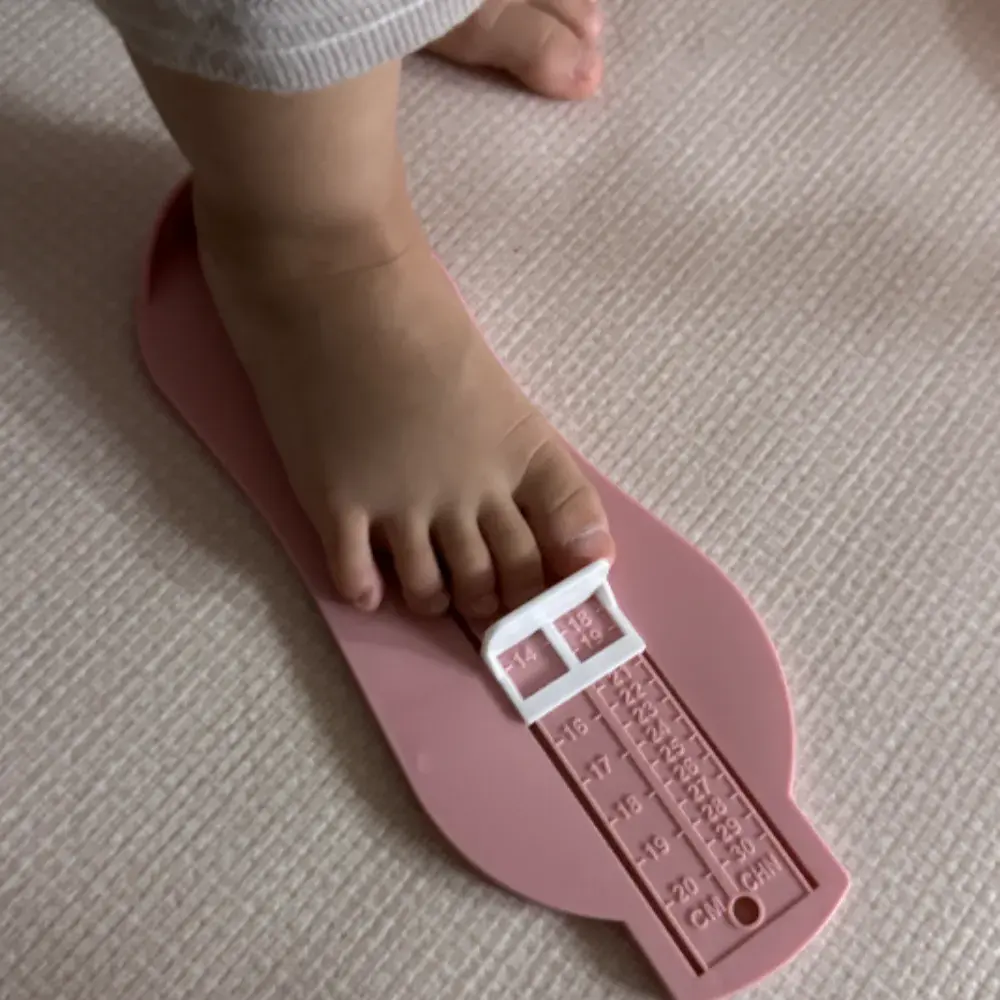 아기 발사이즈 쉽게 재는 도구
