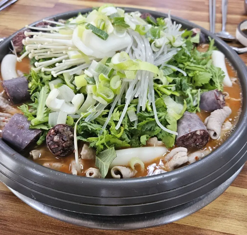 순대곱창전골
