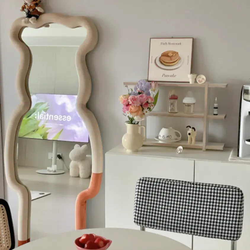 바이소_베어브릭 칼루가 전신거울 미러