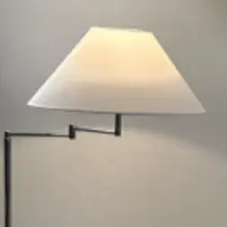 릴스에 나온 홀리스 스윙 장스탠드 조명_3colors (LED 전구증정)