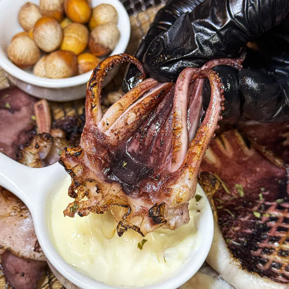 두툼한 반건조 오징어 (식당에서 재재재재주문하는🔥)