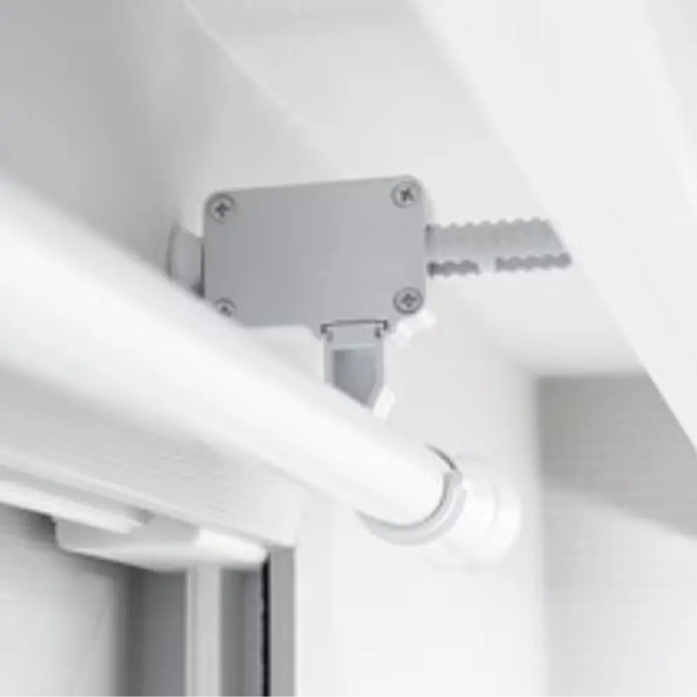 못없이 커튼 설치 뚝딱