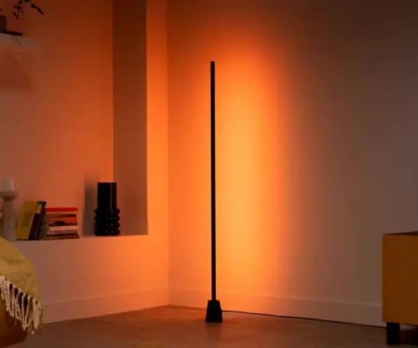 위즈 플로어램프 그라디언트 컬러 스마트 무드등 거실 조명 장스탠드 거실등 일체형