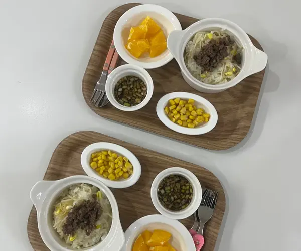 아이들 쟁반
(사이즈 30x21)