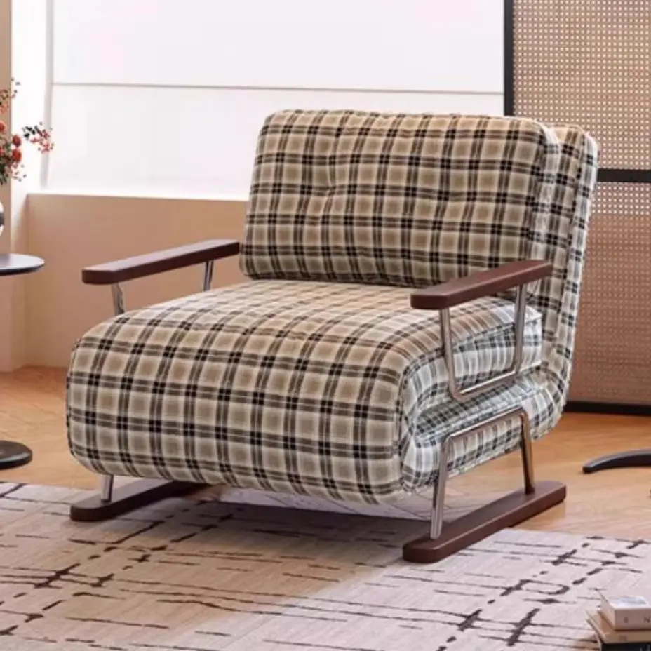 256번. 체크무늬 접이식 소파