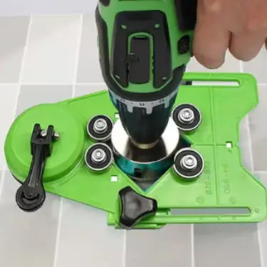 🟡197번 구멍뚫기 보조툴