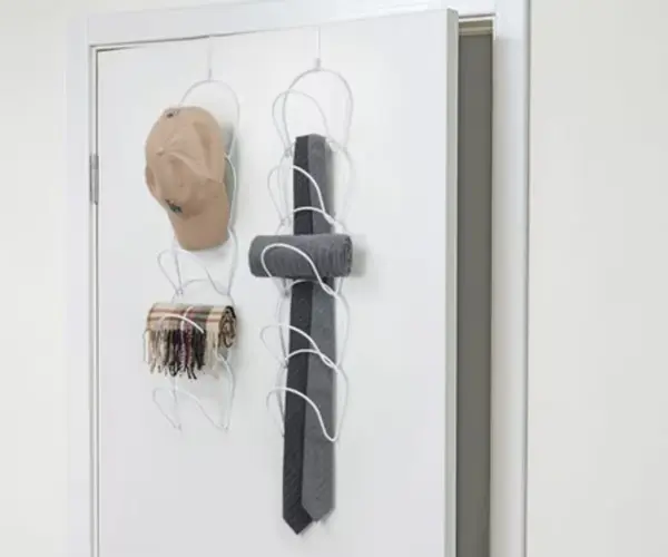 ⭐작은 드레스룸⭐모자 정리 행거
