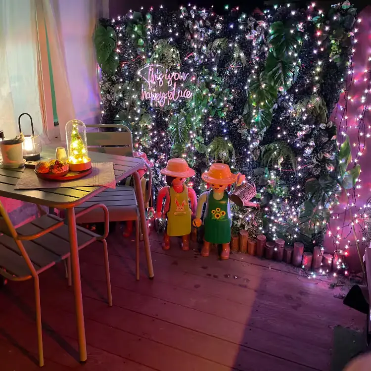 041.
윈터스케치 크리스마스 트리 RGB 야외 방수 전구 16색 조명 장식 쥬얼라이트 1000구