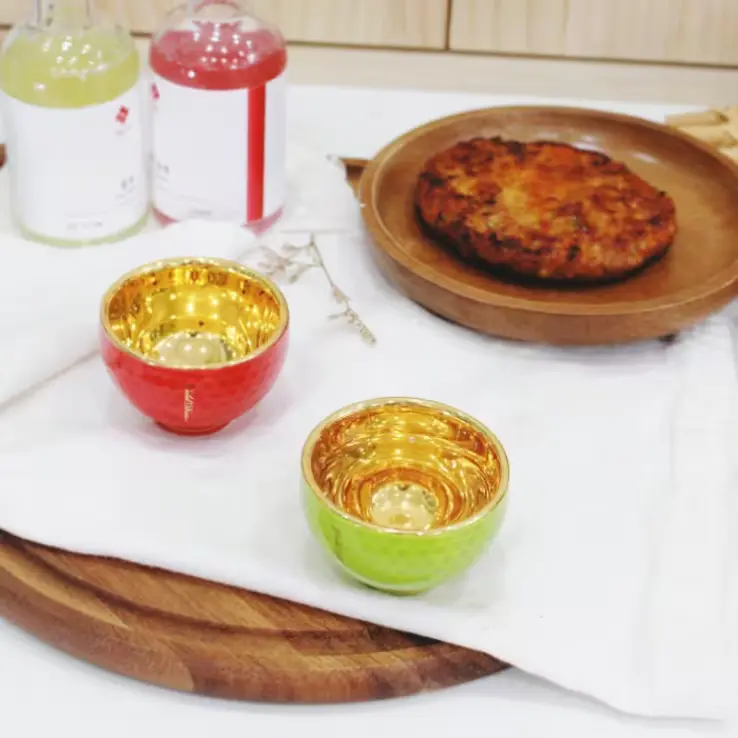 020.
골드드림 24K 도자기 금잔 금술잔 소주잔 답례품용 창립기념일선물용 2p