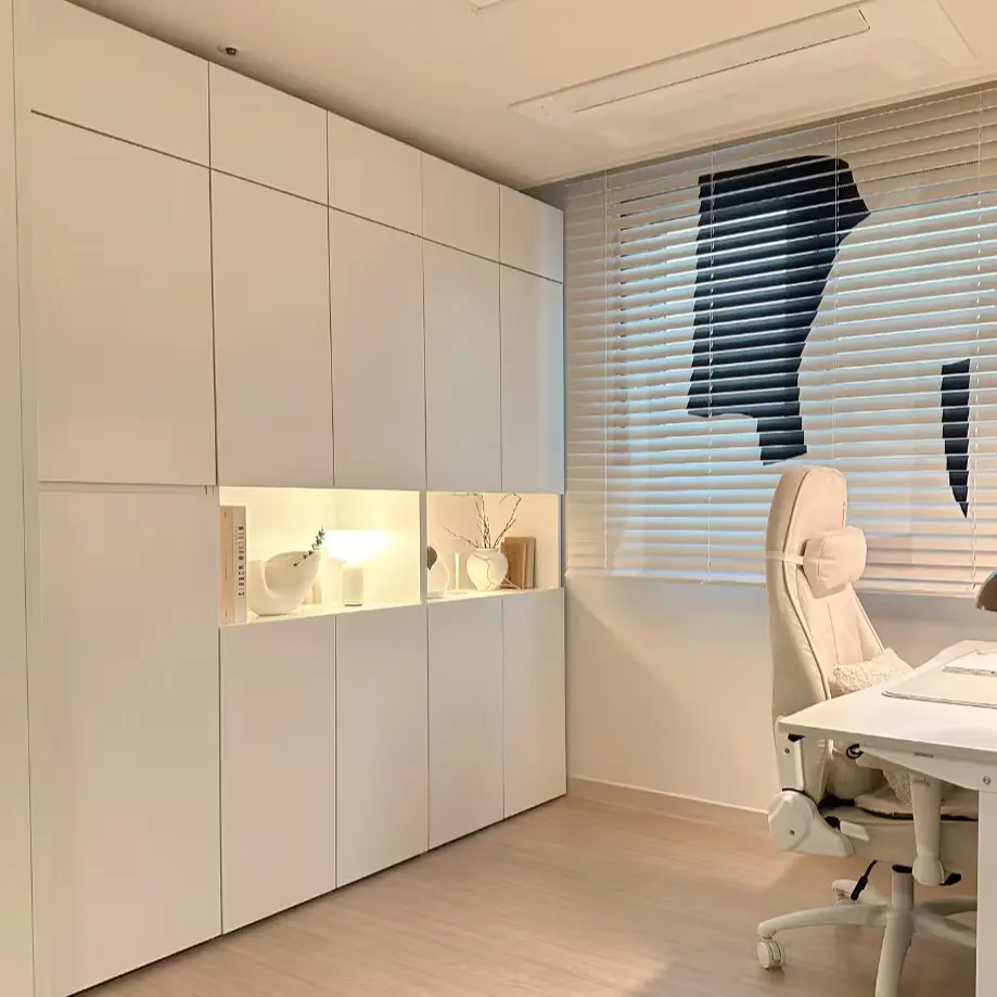 붙박이장 같은 맞춤 수납장