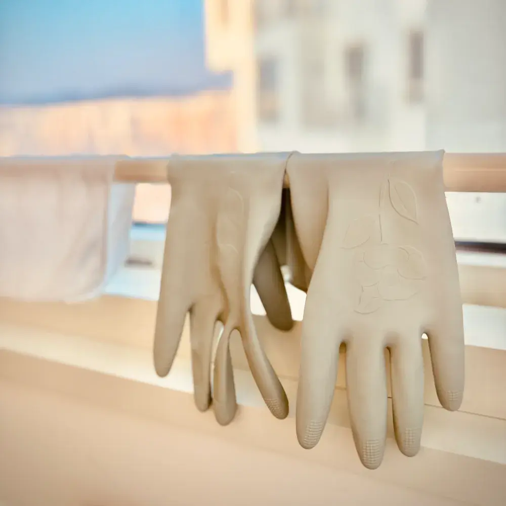 손이 쏙빠지는 고무장갑