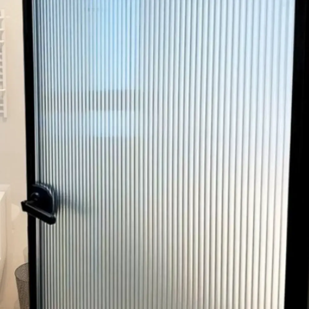 31. 사생활 보호 시트지