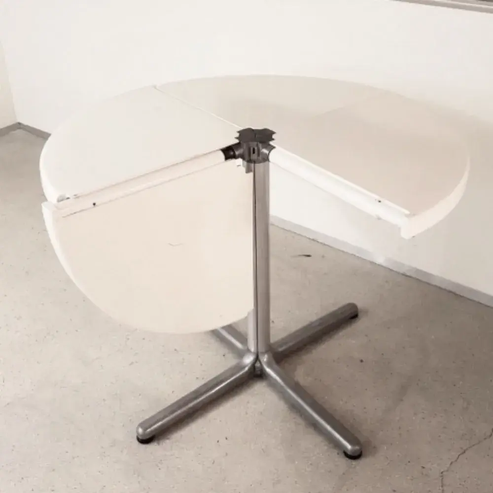 29번. 빈티지 폴딩 테이블