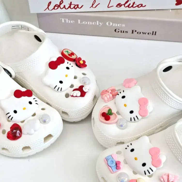 💖메듀즈, 크록스 키티 지비츠