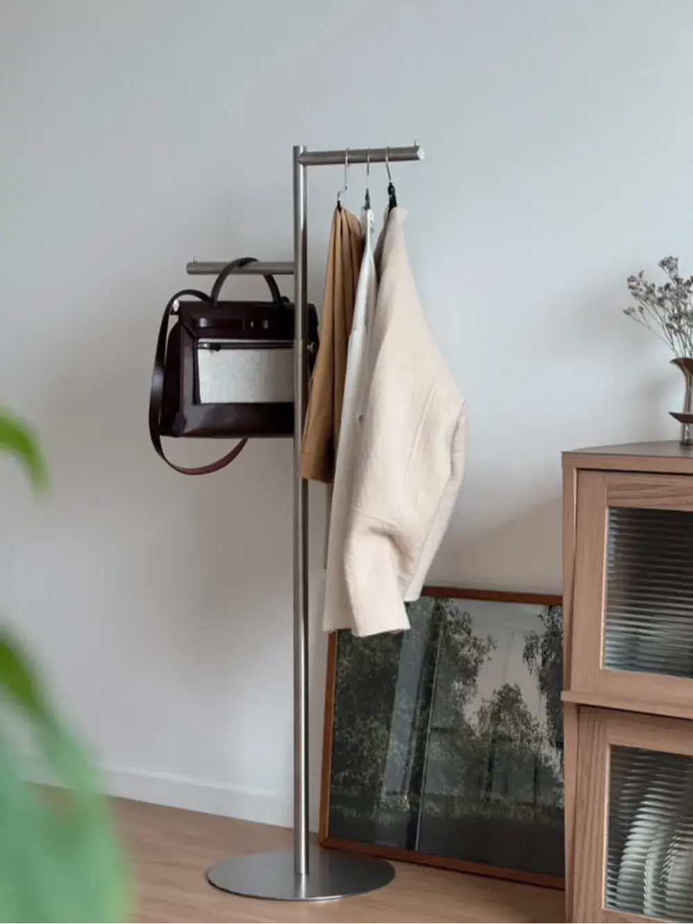 공간도,제품도 돋보이는 [듀얼스텝 8단계 높낮이행거]