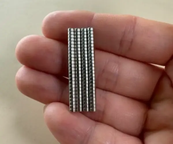 D3*1.5T 네오디움 원형자석 ND 지름 3mm x 두께 1.5mm 미니자석 엽서자석