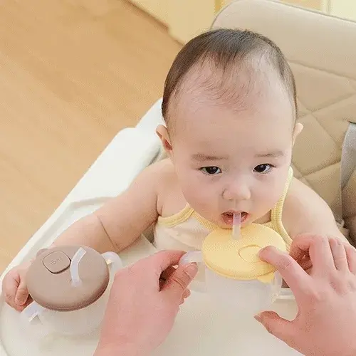 물사레 없는🥤말랑빨대컵