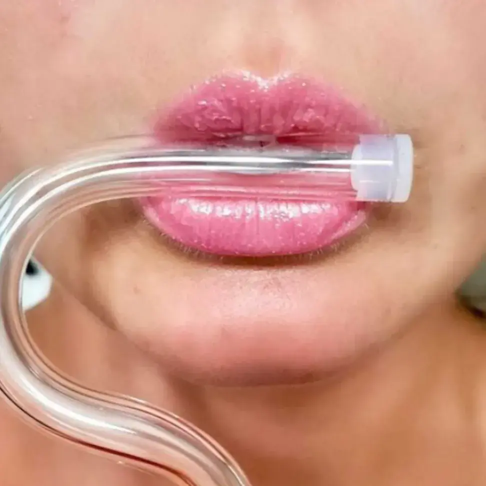 142번. 주름방지 빨대