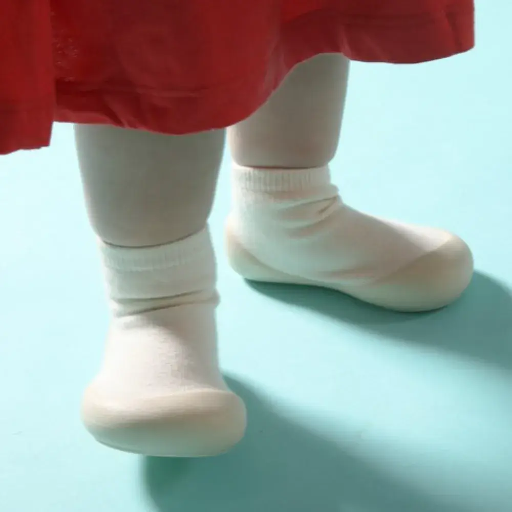 80번. 아기용 양말신발