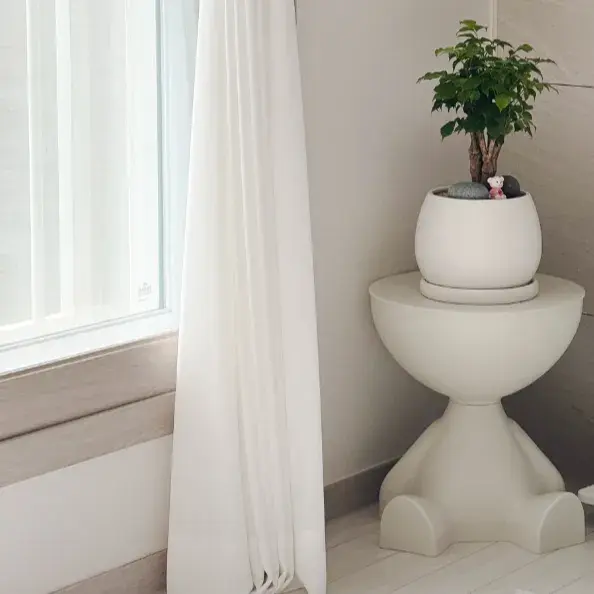 모던 사이드 테이블