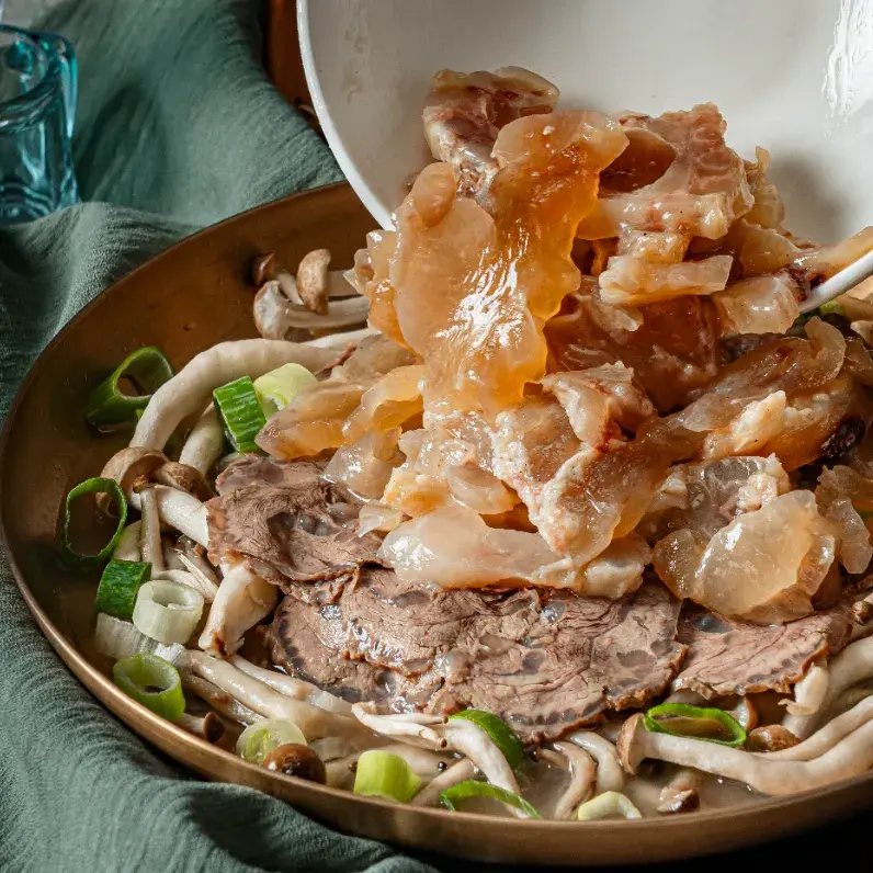 손님 올 때 최고의 메뉴 아롱사태 스지 도가니 수육 전골 밀키트