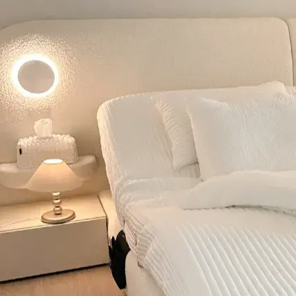 침대 옆 낮은 서랍 협탁