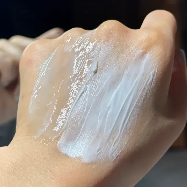 “기미 올라올 때마다 고민돼요...피부샵에서 쓰던 ‘슈퍼젝션 크림’,데일리로 발라도 괜찮을까요?”