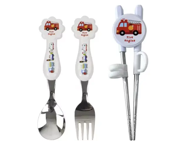 자동차 유아 수저