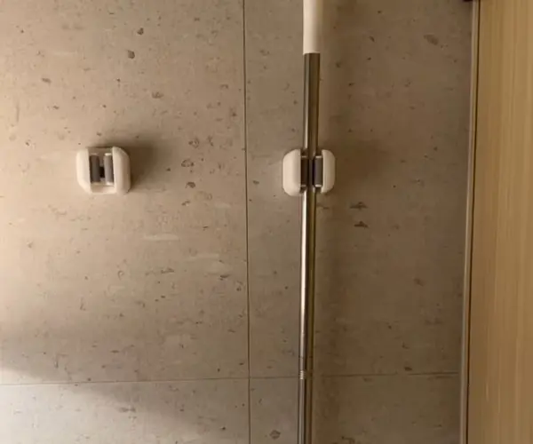 부착식 밀대 걸이