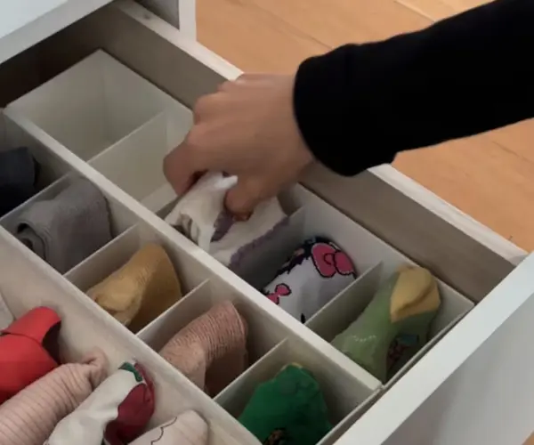 속옷 양말 칸칸수납함