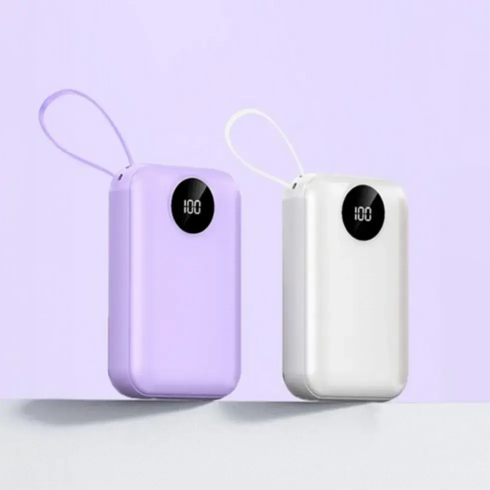 충전선이 필요없는 일체형 보조배터리