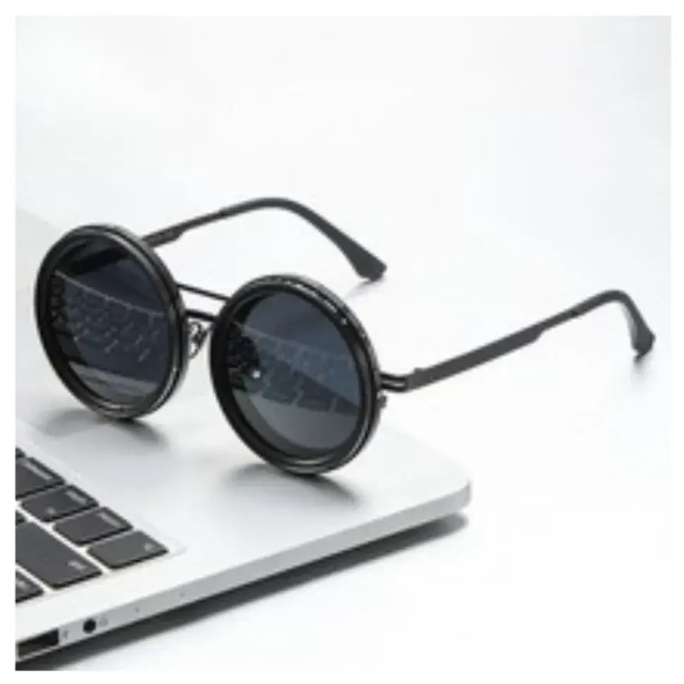 감광 조절 선글라스