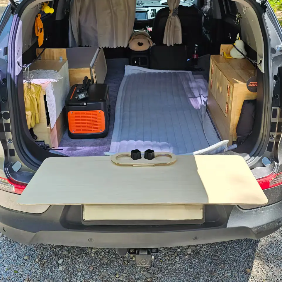 45.트렁크 꼬리테이블(카니멀 라이프)