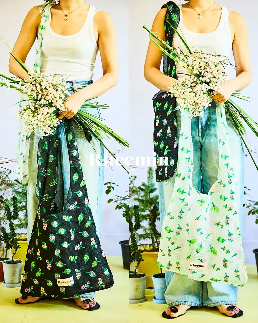 Jacquard Flower shoulder